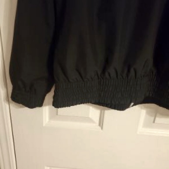 Women's Nike Size Medium Lined Jacket - Picture 5 of 5